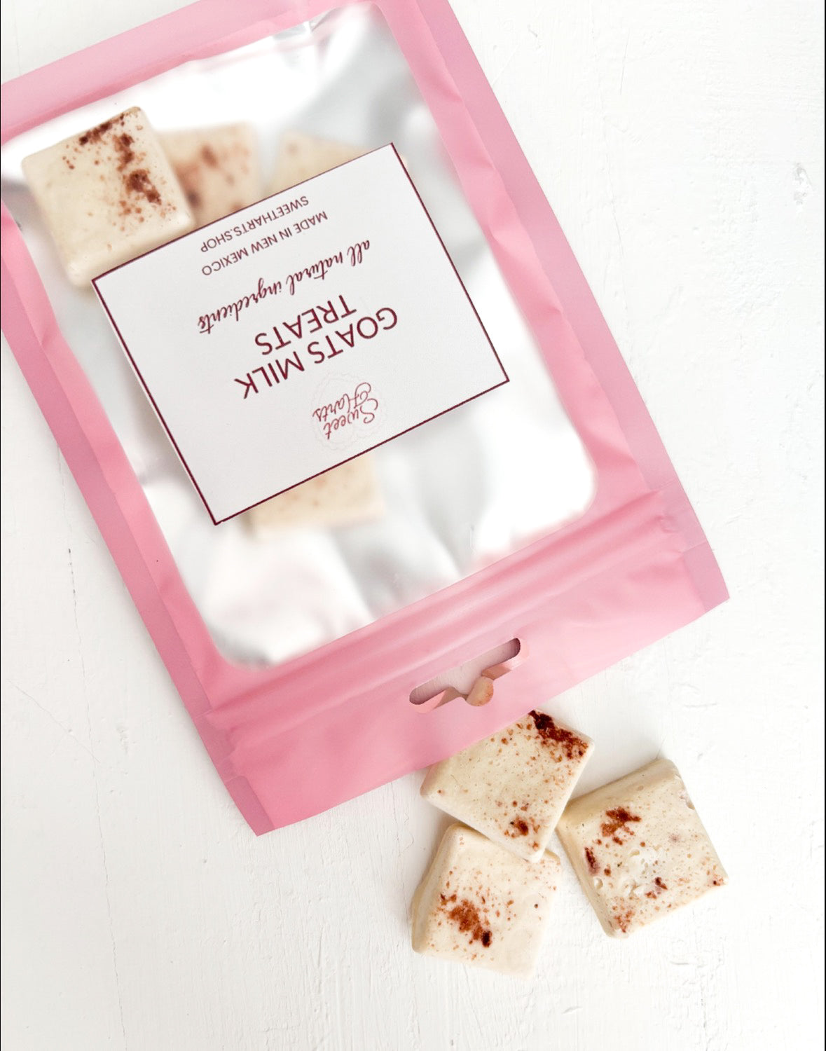 Strawberry Goats Milk Cubes