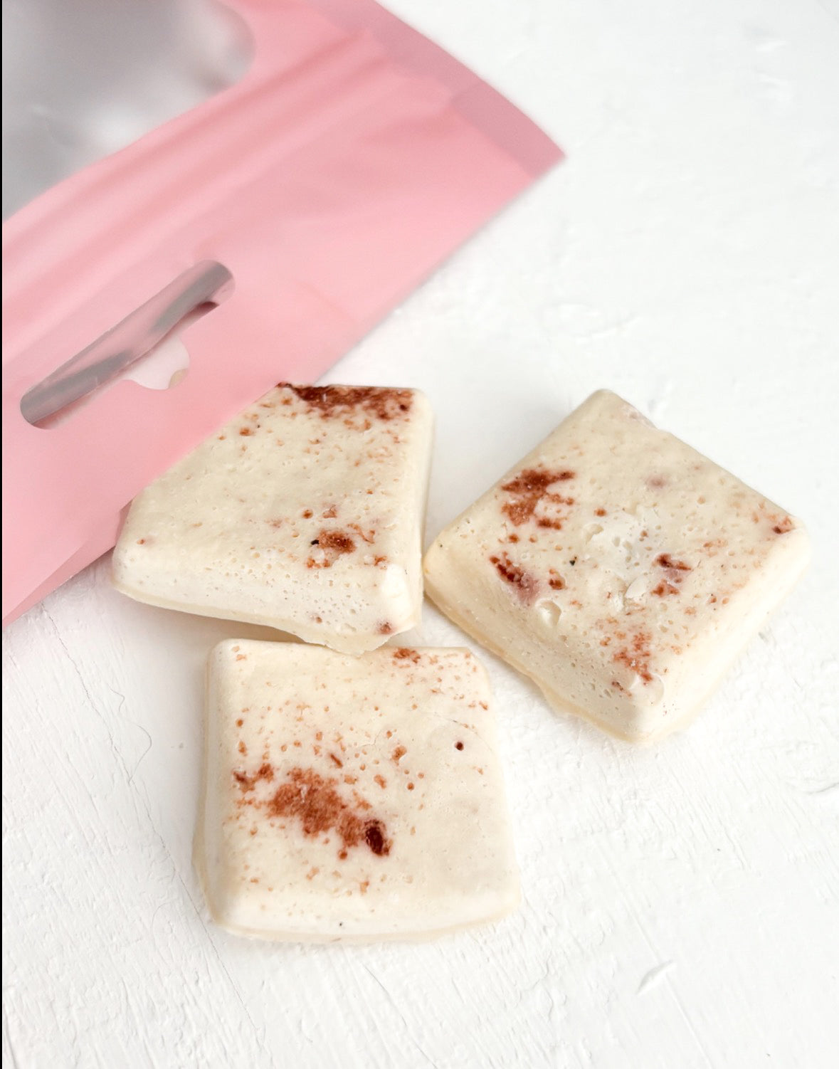 Strawberry Goats Milk Cubes
